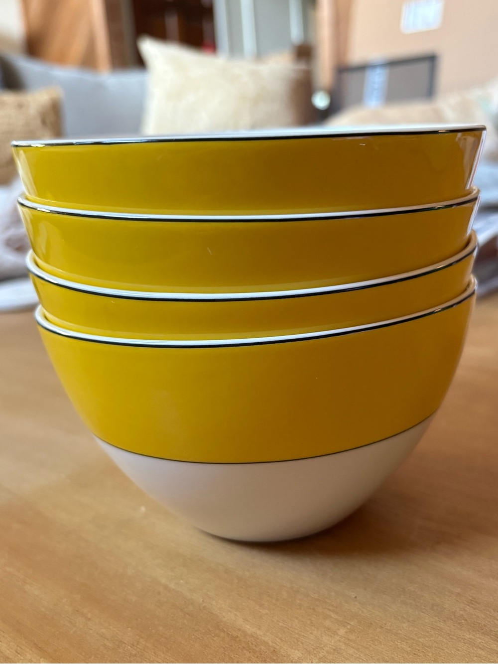 Kate Spade Yellow and White Lenox Ceramic Bowl (Rutherford Circle)